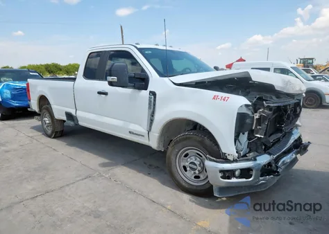 2024 Ford F350 Super Duty из США, поврежденный, VIN 1FT8X3AT4REF23630